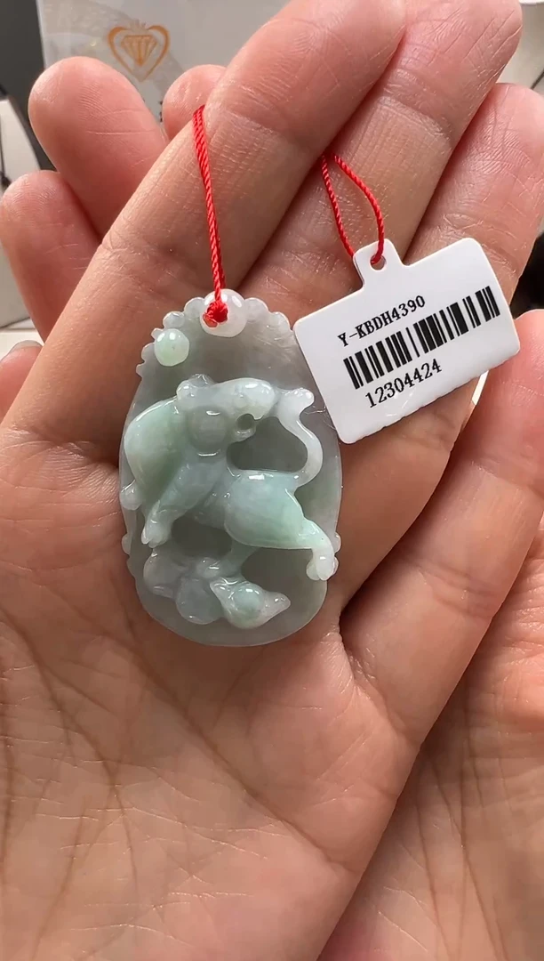 颈饰未镶嵌翡翠翡翠挂件