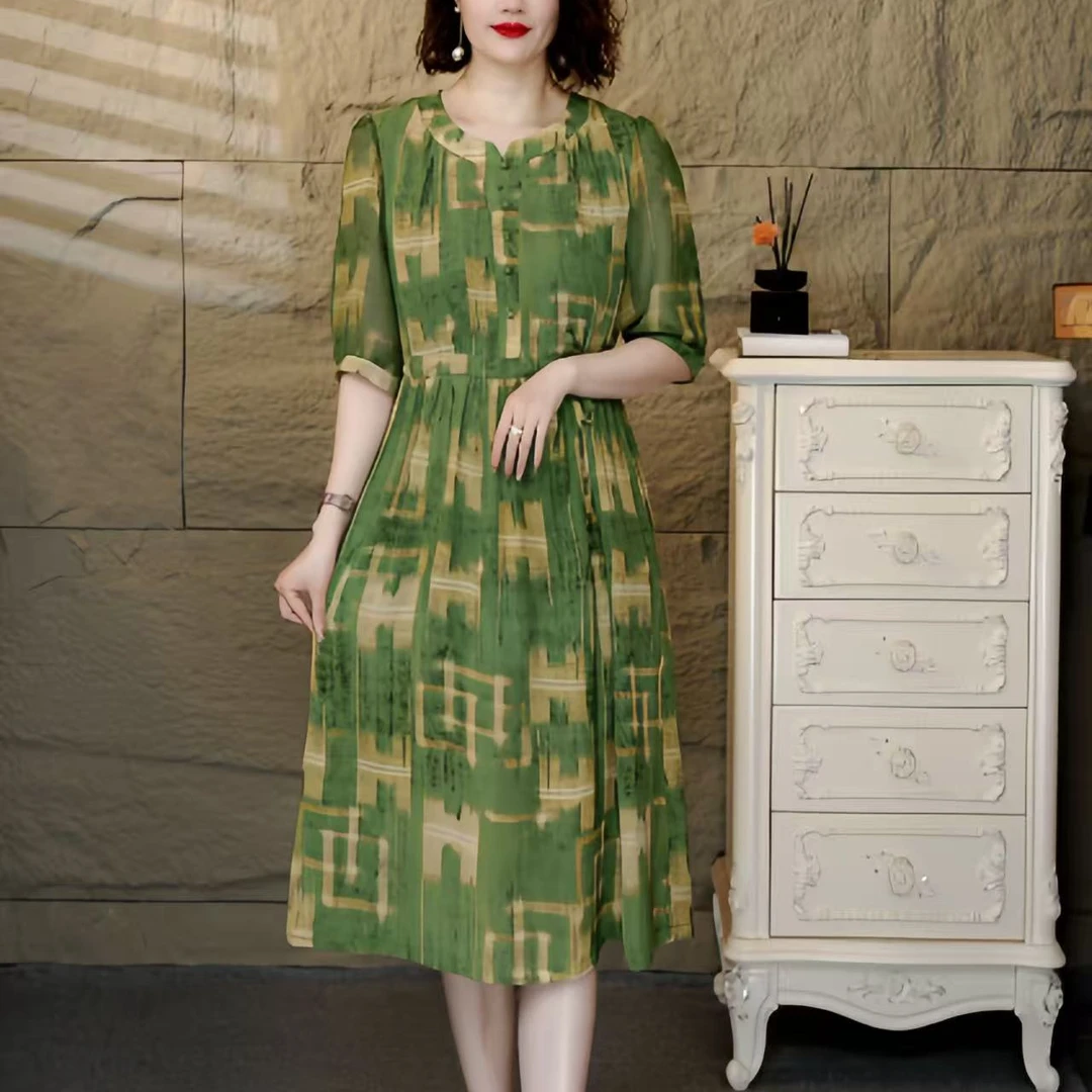 【清】7732【依】夏季百搭时尚简约休闲显瘦遮肉减龄碎花连衣裙