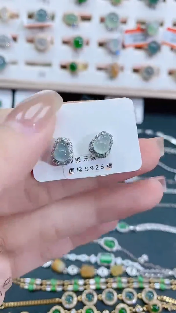 银S925镶嵌翡翠耳饰天然翡翠