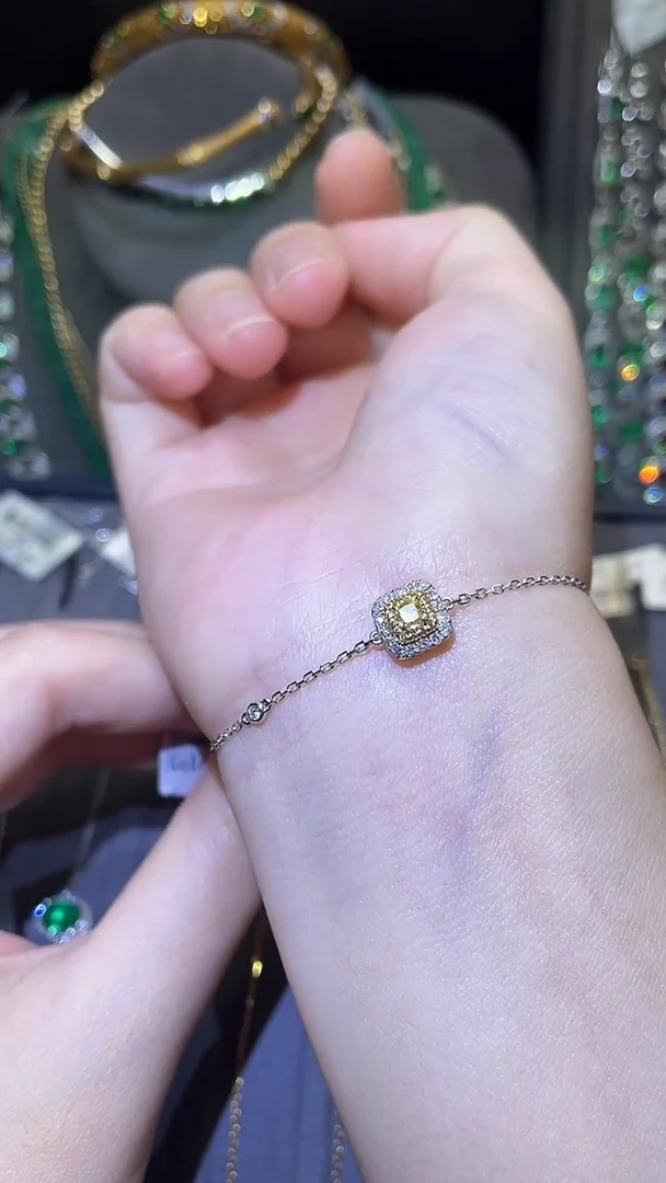 手链18K金镶嵌钻石0.2ct