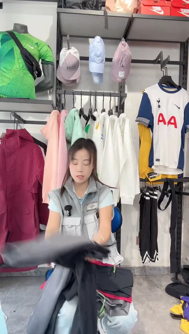 1516 编码 瑕疵款直播间过款为准 尺码