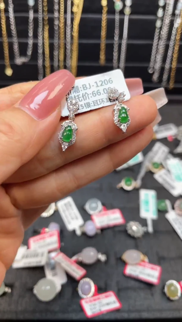 银S925镶嵌戒指翡翠天然翡翠A货