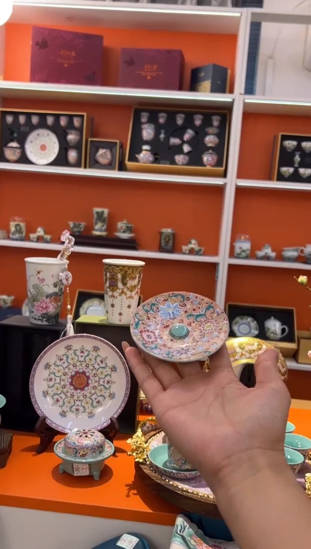 瓷片小乔闪购链接