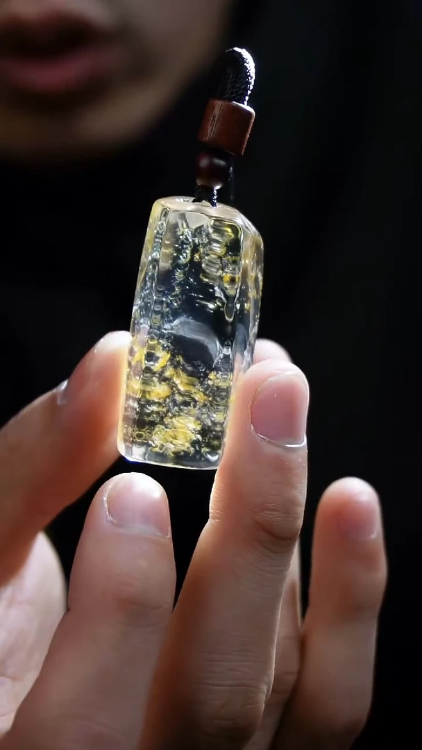 吊坠(赠链)未镶嵌水晶水晶