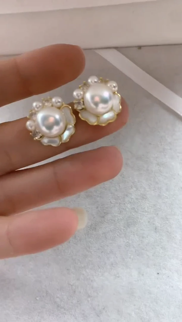 未镶嵌耳饰淡水珍珠多样性发其一