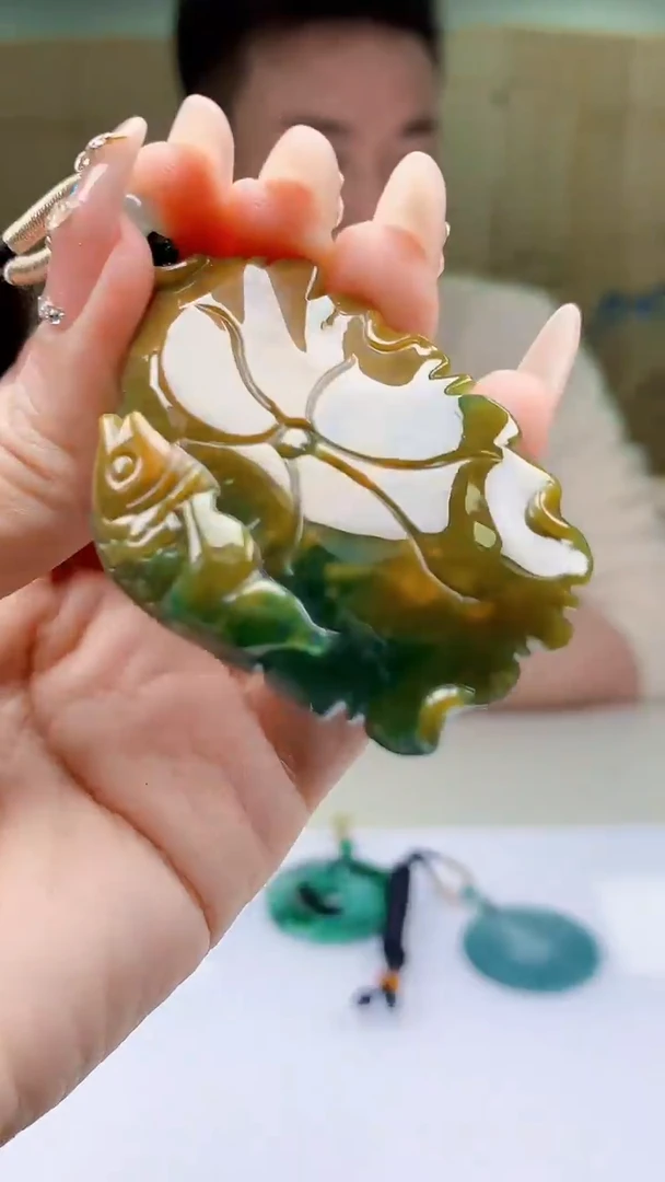 【闪购商品】定制翡翠未镶嵌4990ty-毛货挂件165