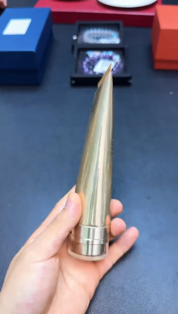 瓷片全新正品一件不留@@WE697