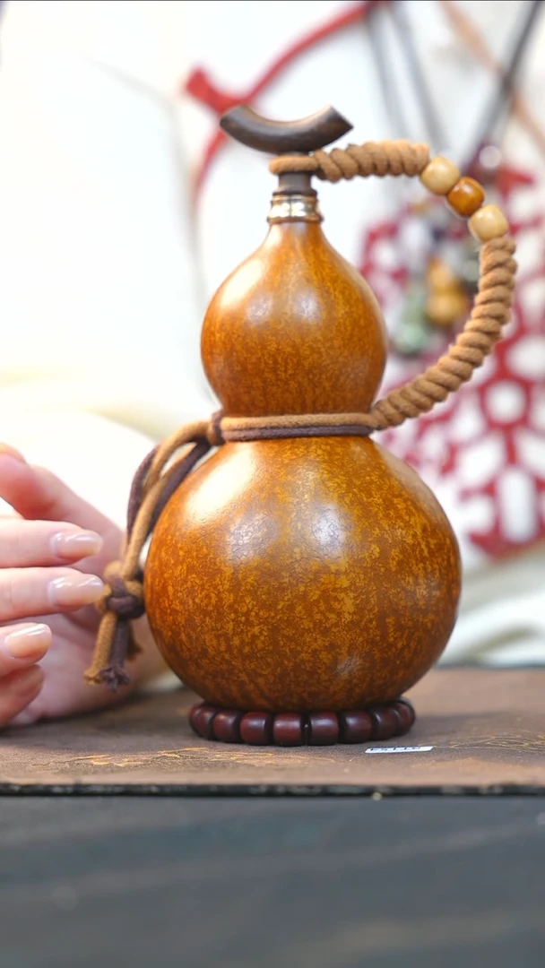 【闪购商品】RT203大漆酒葫芦不包手串及旋转底座