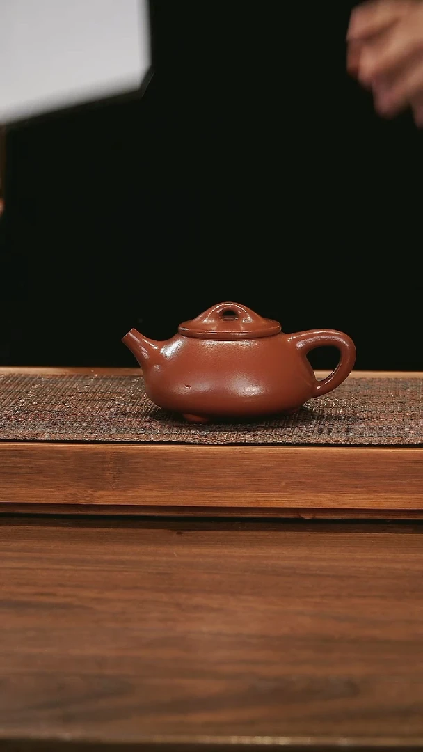 【闪购商品】紫砂茶壶 满瓢 朱泥大红袍 200cc