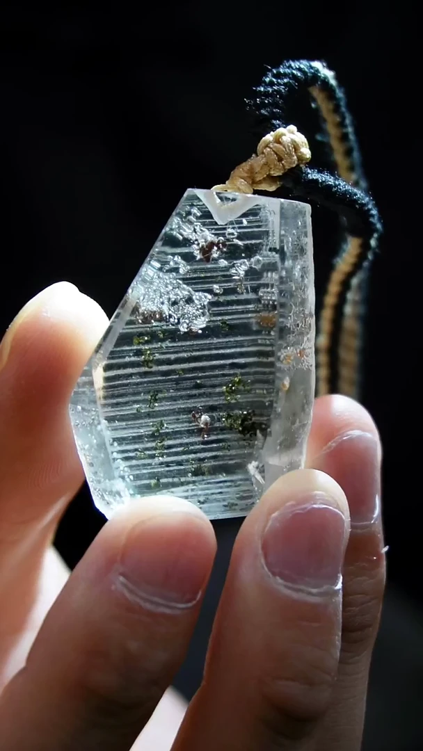 吊坠(赠链)未镶嵌水晶水晶