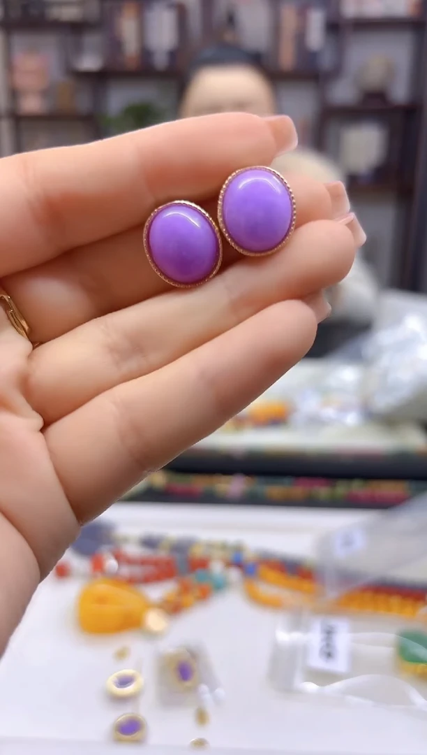 【闪购商品】翡翠耳饰14K金镶嵌耳钉E713