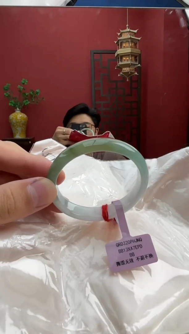 未镶嵌手镯（贵妃镯）翡翠翡翠手镯12