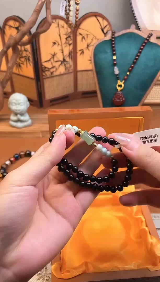 柒月手串撤柜链接（多样性发其一）￥