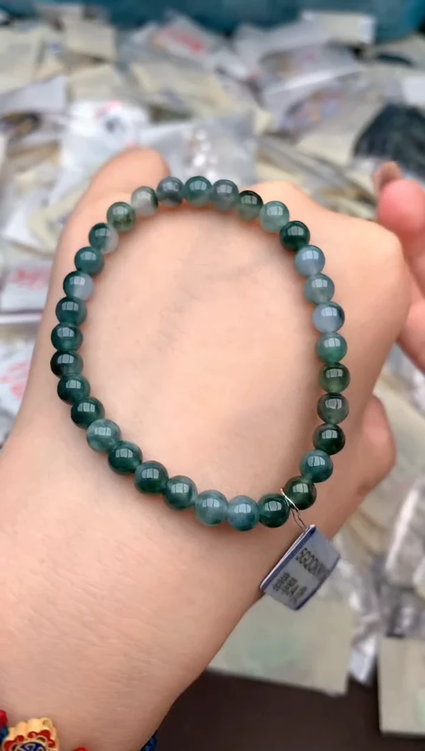 未镶嵌挂件翡翠一