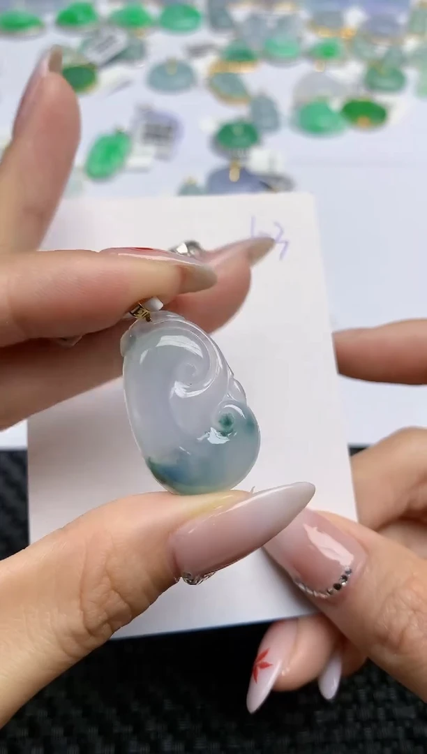 【闪购商品】翡翠颈饰18K金镶嵌 天然翡翠A货