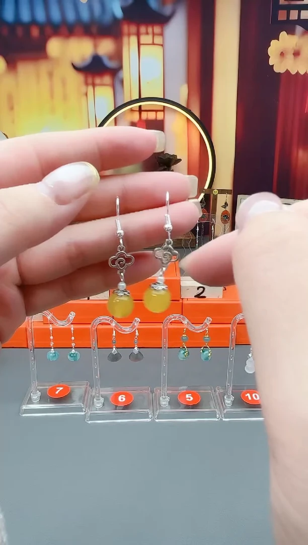 未镶嵌耳钉玛瑙/玉髓702