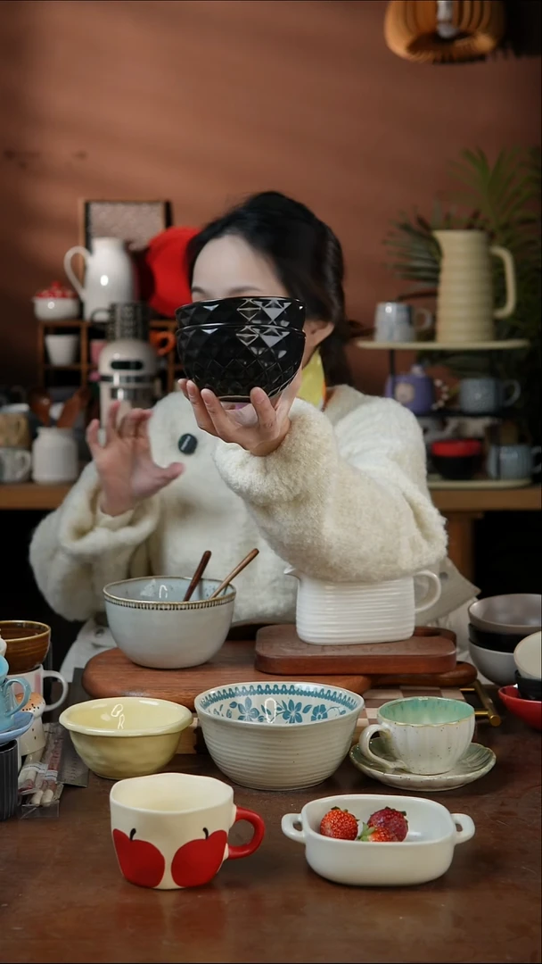 瓷片2个装黑色菱格饭碗  微瑕 凑满20发货