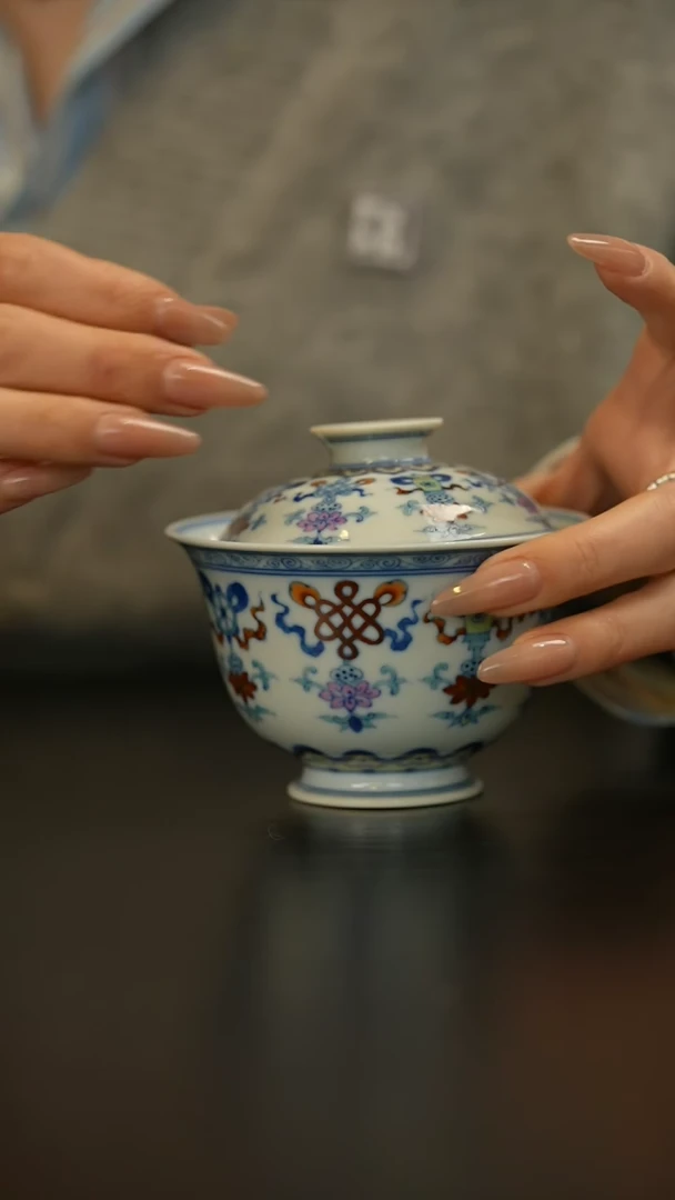 【闪购商品】瓷片             王景东