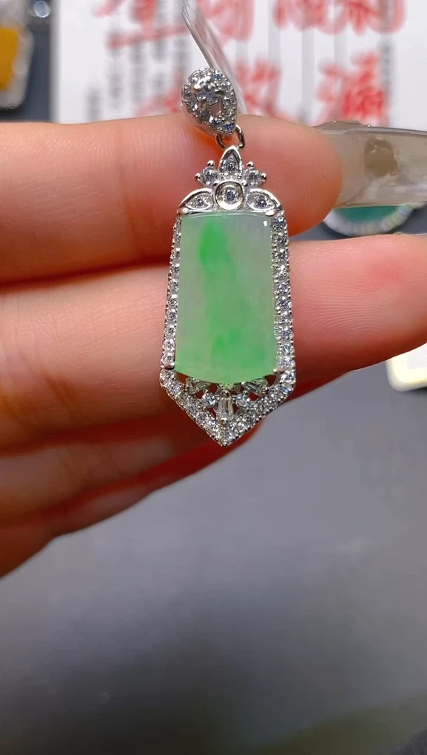 【闪购商品】翡翠耳饰银S925镶嵌天然A货翡翠1