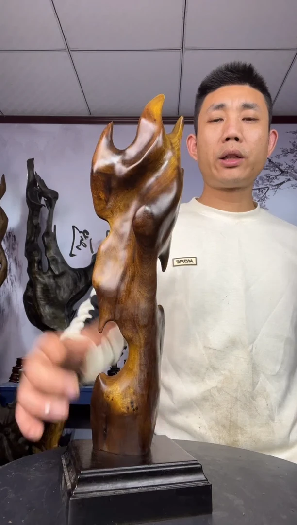 金丝楠木雕款?****得金丝楠木工艺品摆件