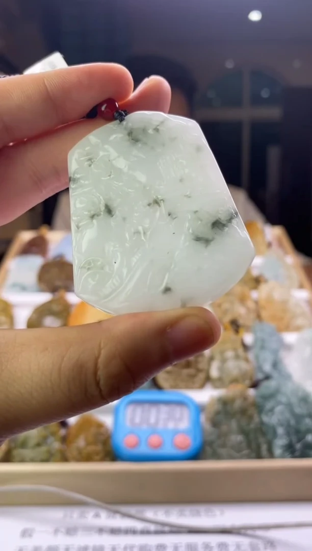 翡翠未镶嵌吊坠(不含链)天然翡翠