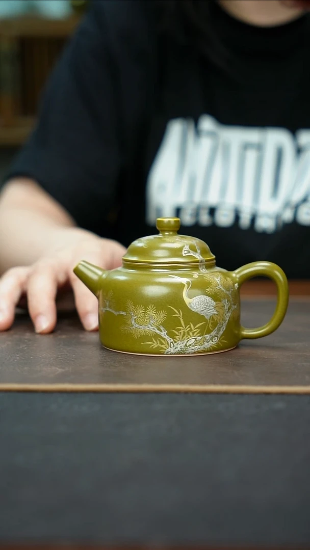 杯景德镇茶叶末松鹤纹德钟壶