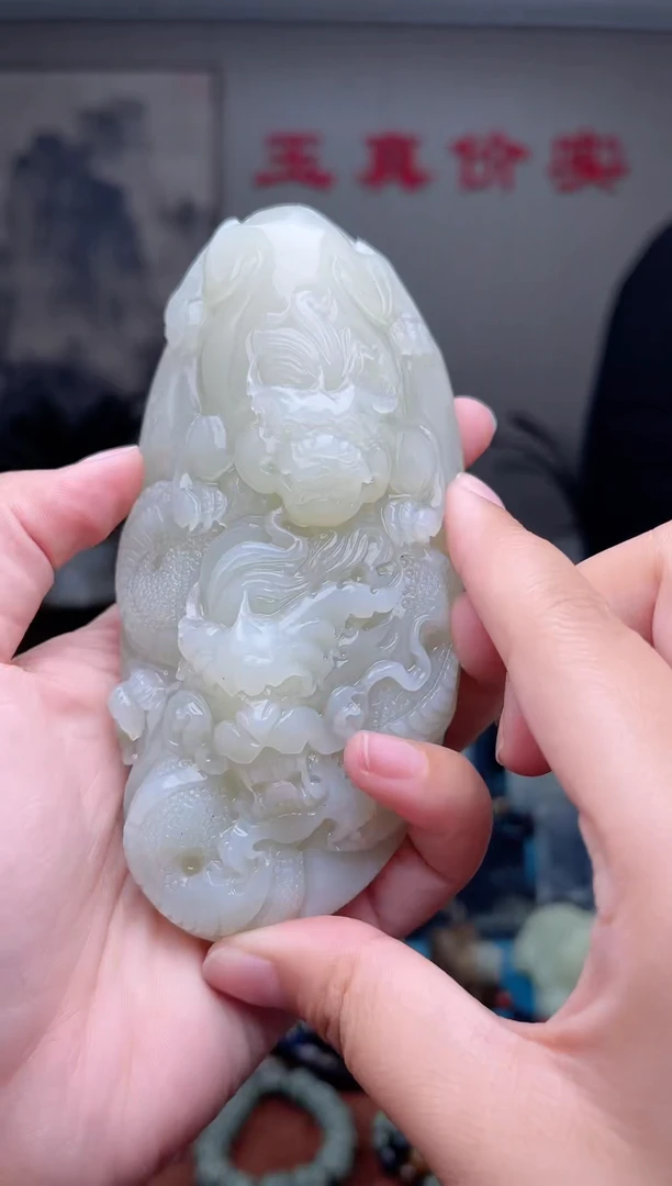 未镶嵌和田玉挂件1