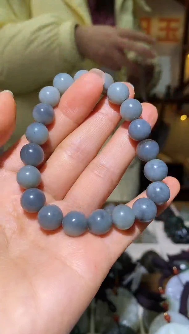 未镶嵌手链和田玉1