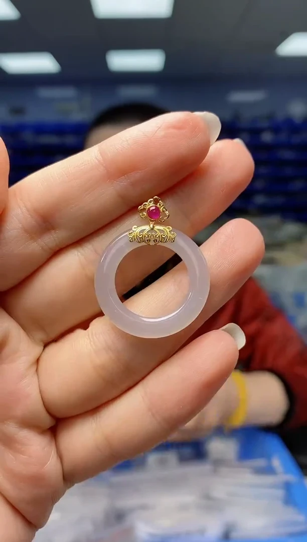 【闪购商品】和田玉吊坠(不含链)18K金镶嵌DZ4178上等和田玉吊坠