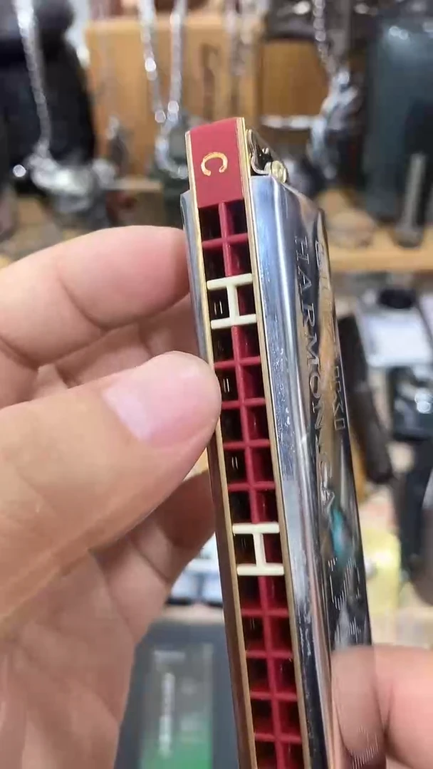 瓷片闪购商品  如图所示