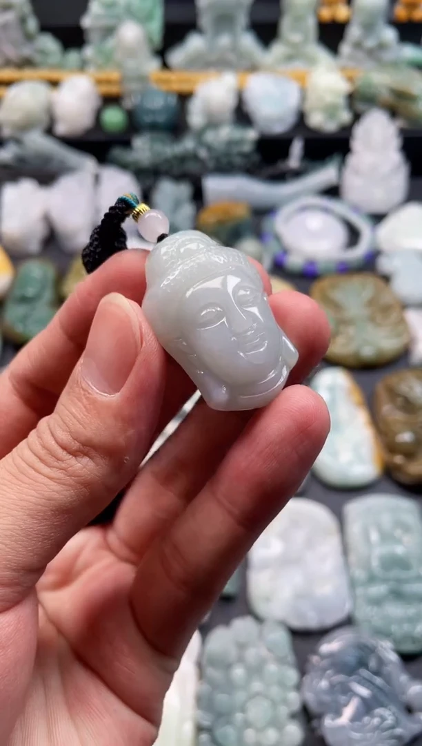 颈饰未镶嵌翡翠49  天然翡翠a货  佛头