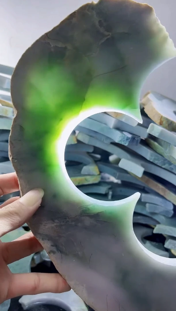 裸石翡翠缅甸翡翠A货陈8664