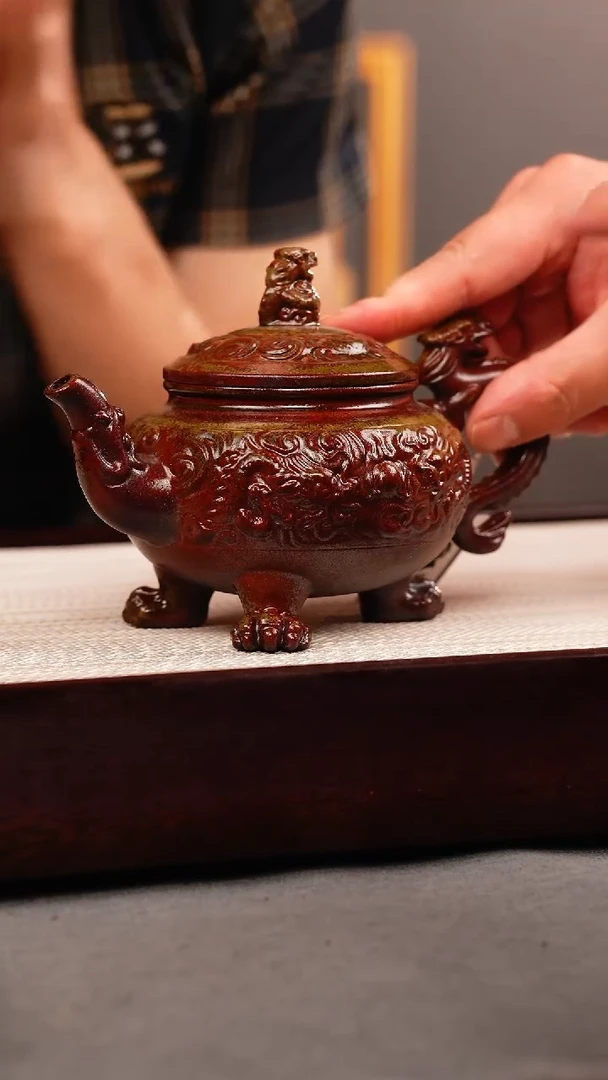 茶壶紫砂段泥 落釉烧 三足龙尊 刻绘