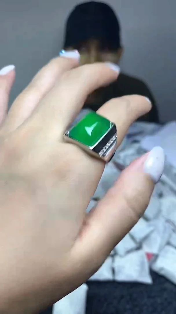 满色吊坠 所见即所得！