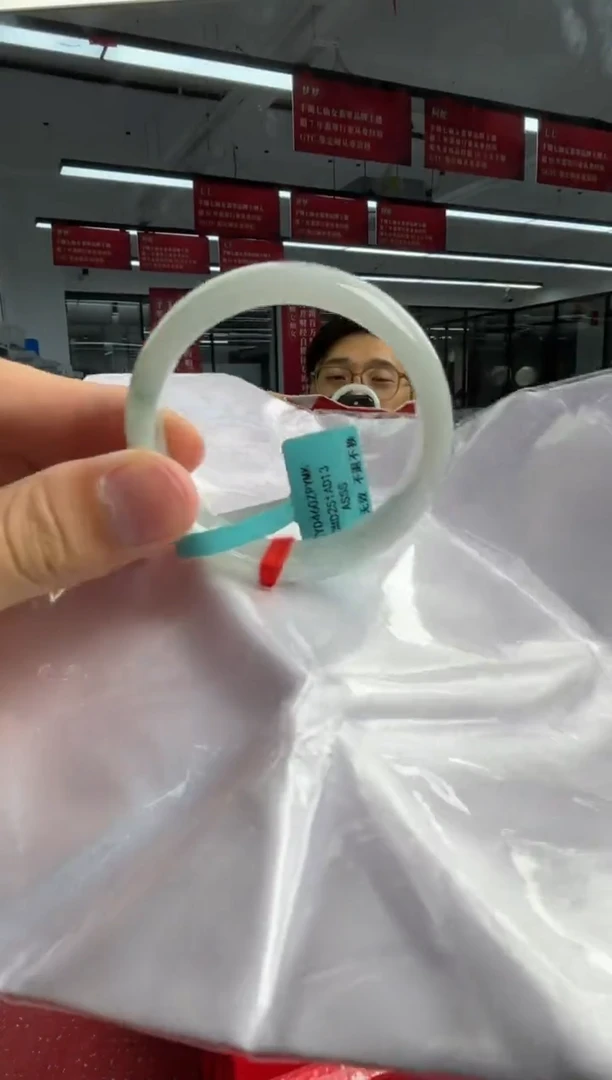 未镶嵌手镯翡翠翡翠手镯6