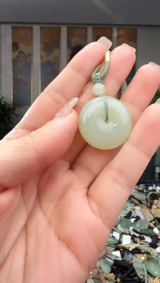 颈饰未镶嵌和田玉拍一发一多样性发货