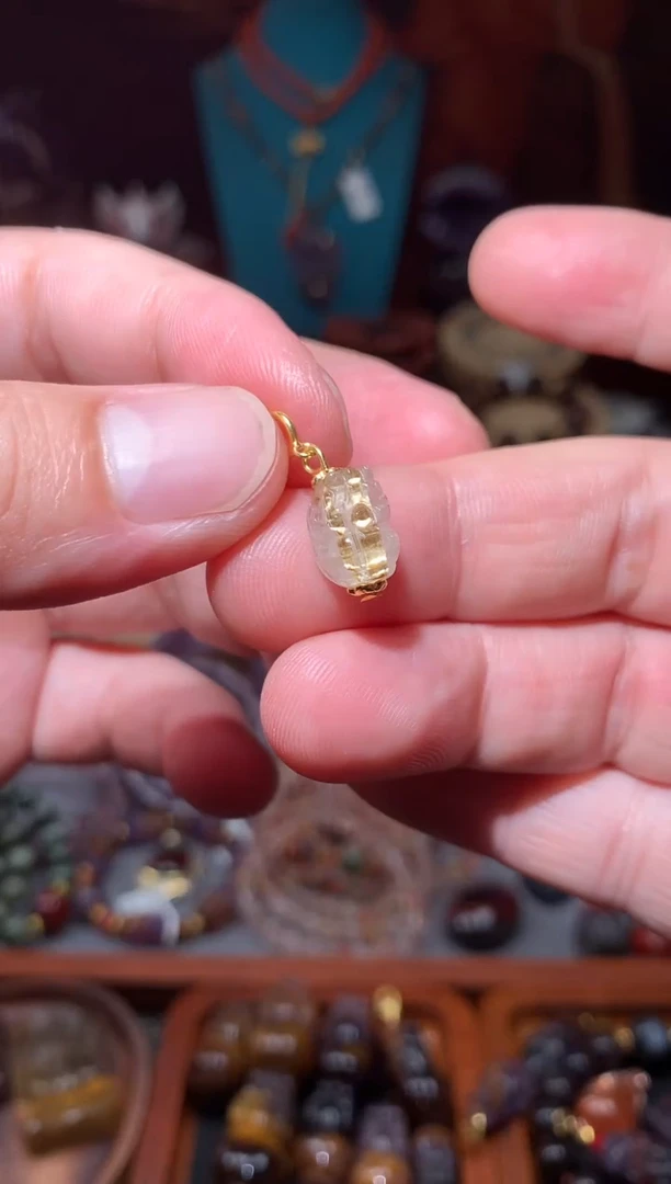 水晶珠宝半成品银S925镶嵌钛板晶貔貅提溜，多样性