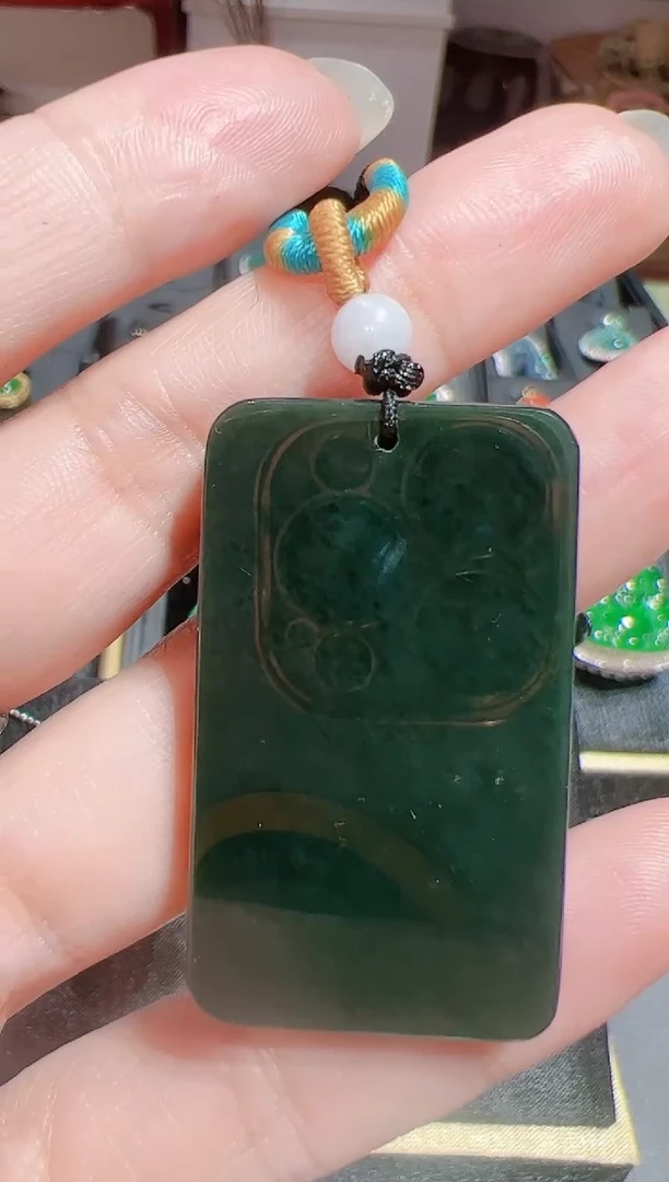 【闪购商品】和田玉颈饰未镶嵌202521819