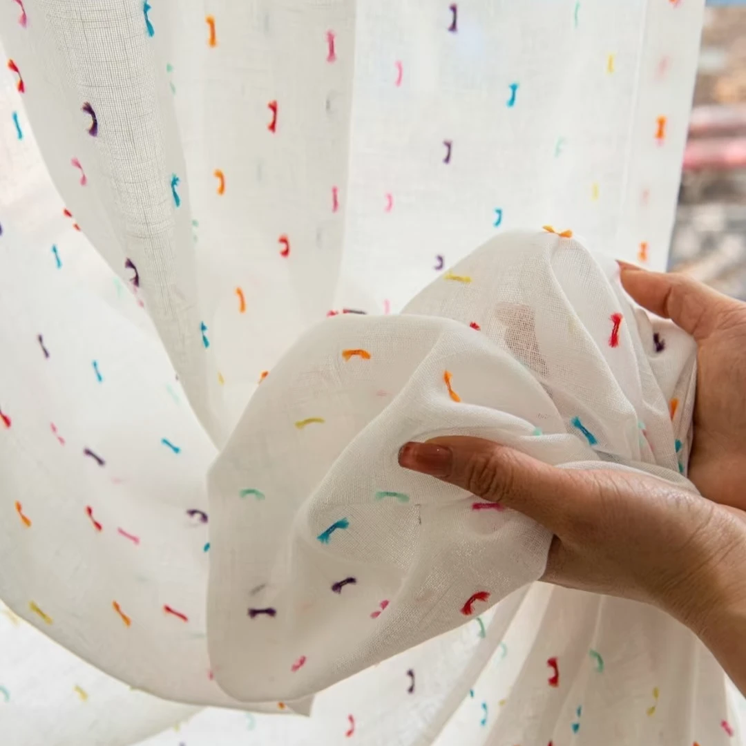 房多巴胺奶油风色织提花遮光公主窗帘