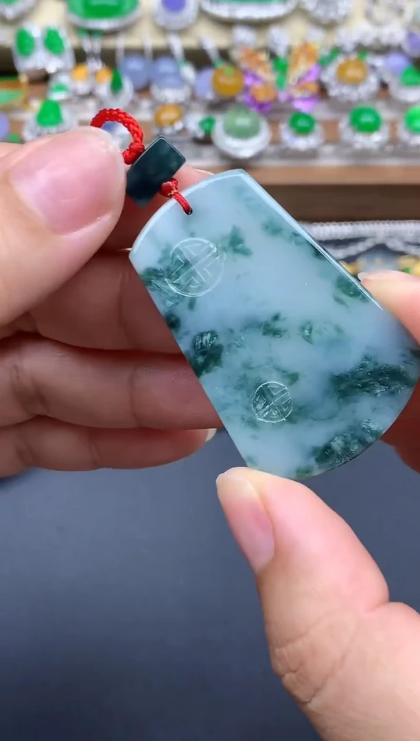 翡翠未镶嵌颈饰39-春日珠宝