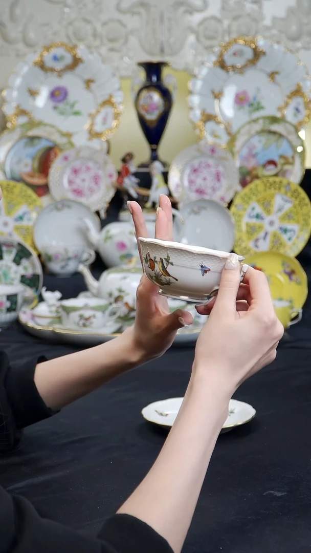 骨瓷婷婷中古器物如图所示89