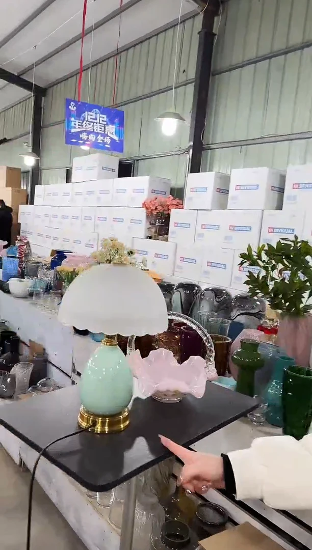 【闪购商品】玻璃于清花器Y-早7