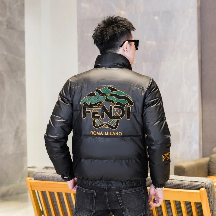 高端欧货潮牌羽绒服男款2025最新款爆款90白鸭绒加厚保暖男士外套