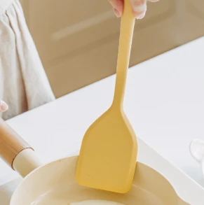 【微瑕】迷你硅胶锅铲加长款 fd