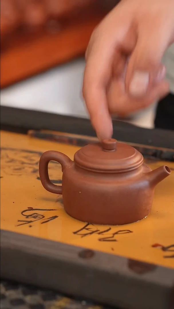 茶壶紫砂原矿手工制作