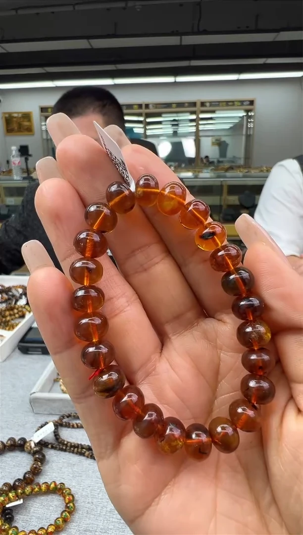 【闪购商品】琥珀手链未镶嵌90秒拍号