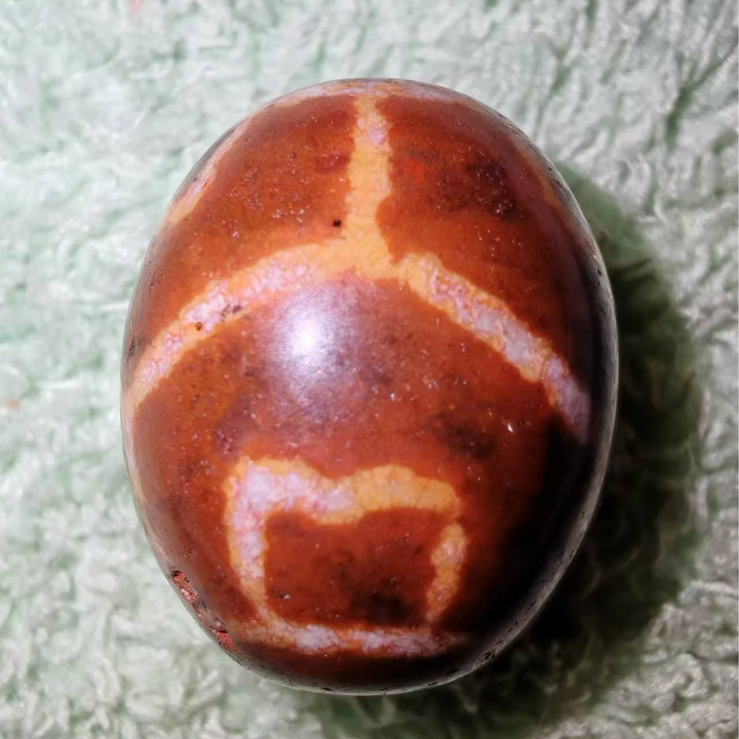 吊坠奇石长1.8直径1.4