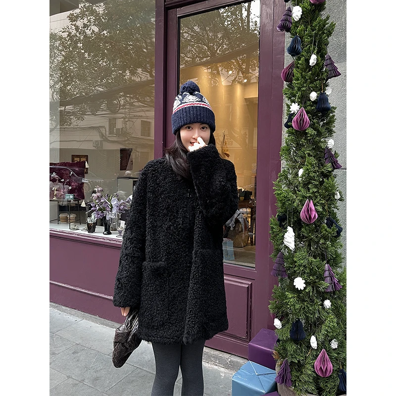 杨小妖小翻领黑标拉贡中长款稀有珍珠卷皮毛一体皮草外套女