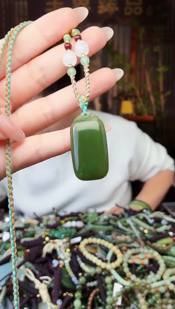 颈饰未镶嵌和田玉多样性发货拍一发一