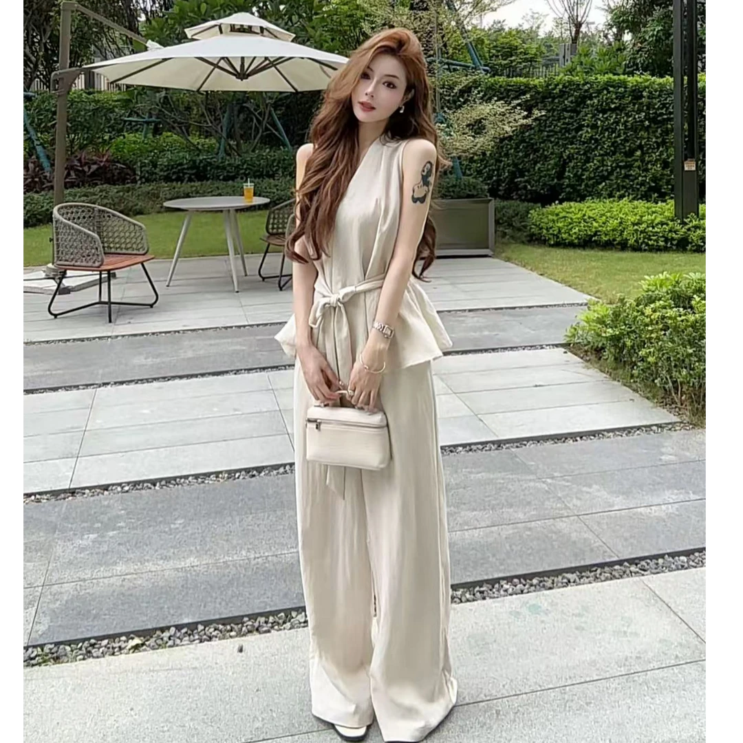 2025夏季新款显瘦时尚气质设计感收腰亚麻上衣宽松阔腿裤高腰